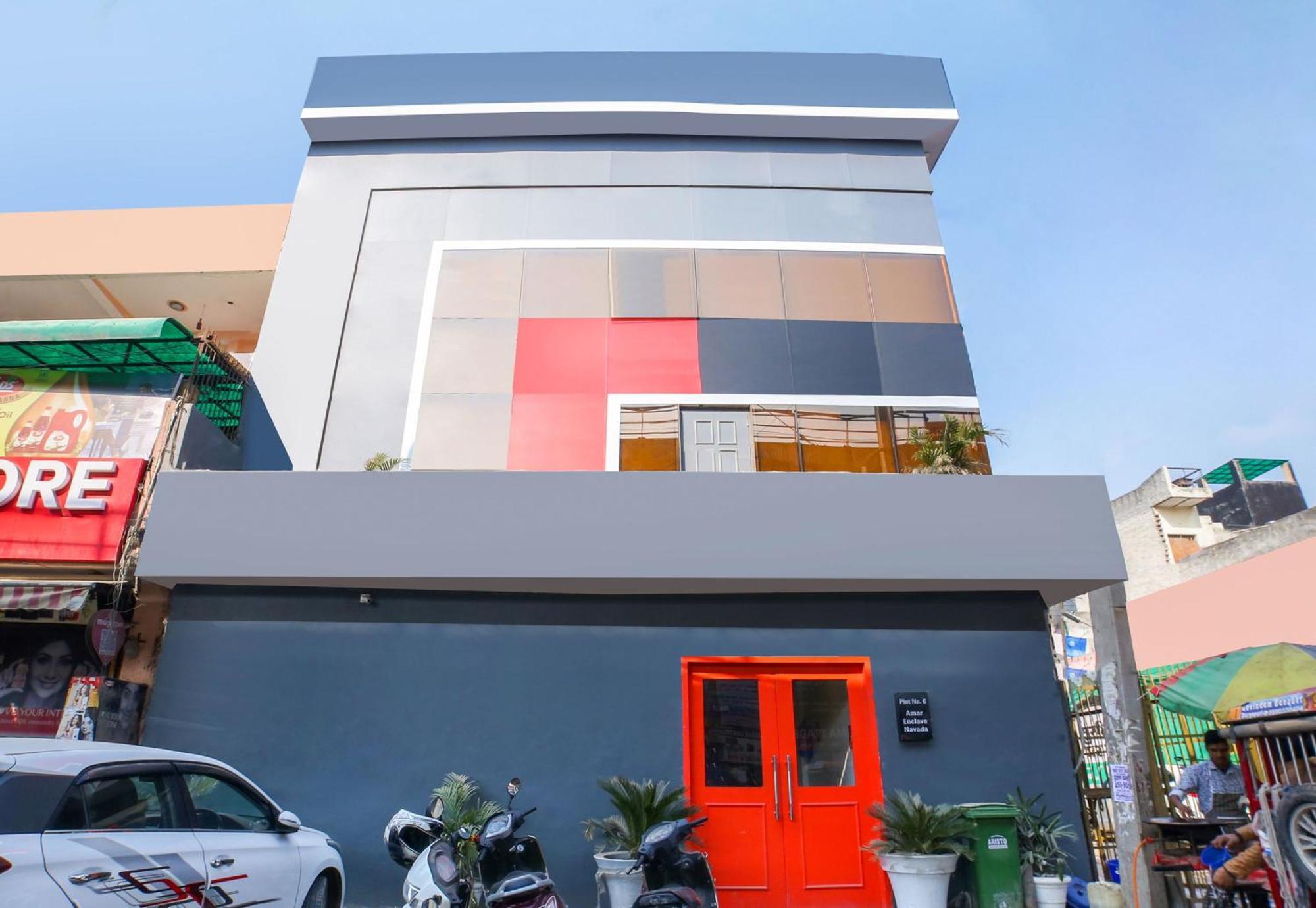 Super Hotel O Nawada Metro Делхи Екстериор снимка